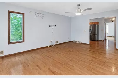 127 Higbie Avenue E, Minnesota Lake, MN 56068 - Photo 6