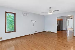 127 Higbie Ave E, Minnesota Lake, MN 56068 - Photo 6