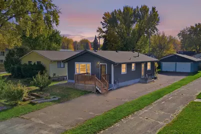 1220 43 1/2 Avenue NE, Columbia Heights, MN 55421 - Photo 2