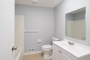 7797 Woodpark Blvd, Woodbury, MN 55125 - Photo 18