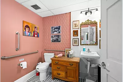 1132 E 9th Street, Duluth, MN 55805 - Photo 8