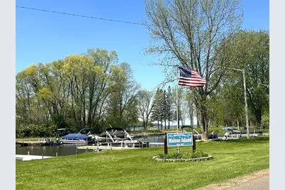 1900 White Cloud Drive E, Isle, MN 56342 - Photo 40