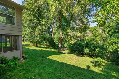 7631 Ontario Boulevard, Eden Prairie, MN 55344 - Photo 32