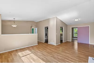 7631 Ontario Boulevard, Eden Prairie, MN 55344 - Photo 8