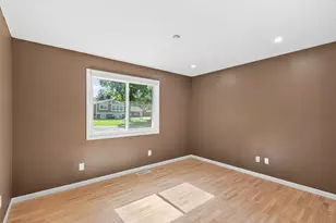 7631 Ontario Blvd, Eden Prairie, MN 55344 - Photo 14