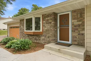 112 Willow Dr SW, Saint Michael, MN 55376 - Photo 2
