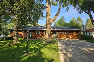 1909 Country Club Dr NE, Willmar, MN 56201 - Photo 20