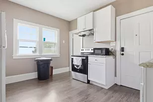 1917 Newton Ave N, Minneapolis, MN 55411 - Photo 8