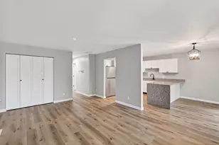 7956 Charles Way, Inver Grove Heights, MN 55076 - Photo 10