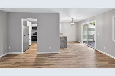 7956 Charles Way, Inver Grove Heights, MN 55076 - Photo 8