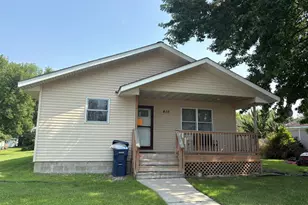 410 13th St N, Benson, MN 56215 - Photo 2