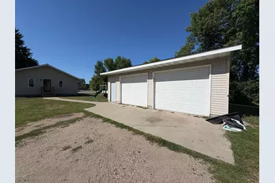 410 13th Street N, Benson, MN 56215 - Photo 6