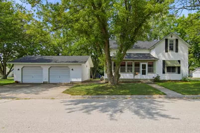808 Bailey Avenue, Wabasha, MN 55981 - Photo 2