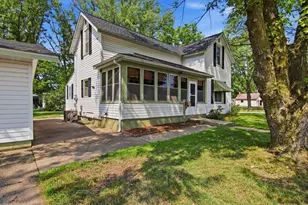 808 Bailey Ave, Wabasha, MN 55981 - Photo 4