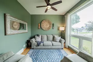 1704 Sierra Dr S, Eau Claire, WI 54701 - Photo 8