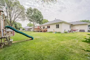1704 Sierra Dr S, Eau Claire, WI 54701 - Photo 54