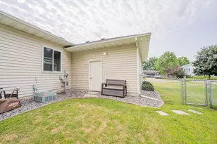 1704 Sierra Dr S, Eau Claire, WI 54701 - Photo 58