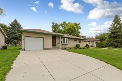 120 N Manitou Drive, Mankato, MN 56001 - Photo 32