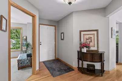 608 Sullivan Drive NE, Columbia Heights, MN 55421 - Photo 6