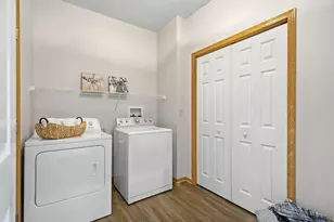15130 Dutchman Way, Apple Valley, MN 55124 - Photo 20