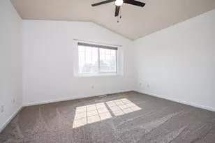 1228 Elmwood Ave, Shakopee, MN 55379 - Photo 14