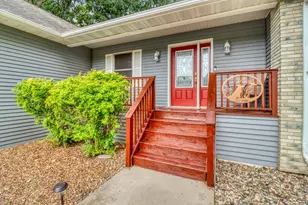 1084 Timber Dr, Detroit Lakes, MN 56501 - Photo 6