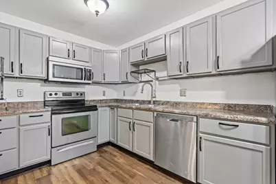 7194 Upper 17th Street N, Oakdale, MN 55128 - Photo 12