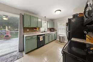 718 5th St SE, Waseca, MN 56093 - Photo 16