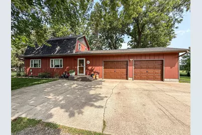 1301 N 9th Street, Olivia, MN 56277 - Photo 8