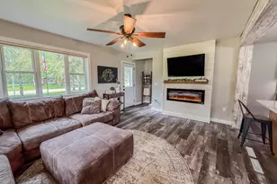 1301 N 9th St, Olivia, MN 56277 - Photo 22