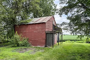 1301 N 9th St, Olivia, MN 56277 - Photo 44