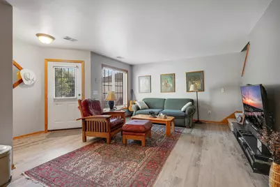 1220 Larkspur Lane, Waconia, MN 55387 - Photo 4