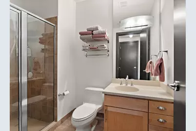 150 2nd Street NE #B604, Minneapolis, MN 55413 - Photo 32