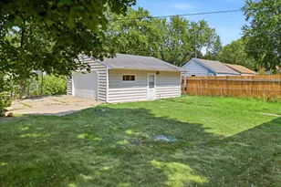 1721 Arlington Ave E, Saint Paul, MN 55106 - Photo 32