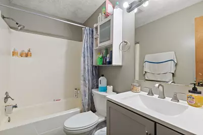 5200 44th Avenue N, Robbinsdale, MN 55422 - Photo 18