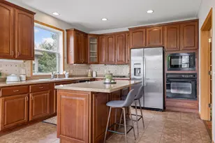 17461 Haralson Dr, Eden Prairie, MN 55347 - Photo 8