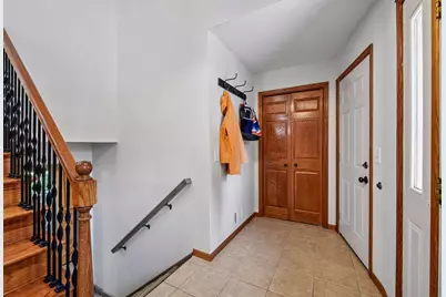 7011 Eagle Ridge, Eden Prairie, MN 55346 - Photo 4