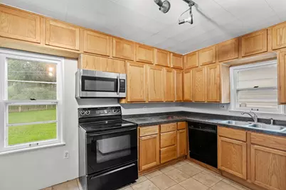 346 Geranium Avenue E, Saint Paul, MN 55130 - Photo 8