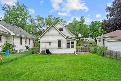 346 Geranium Avenue E, Saint Paul, MN 55130 - Photo 24