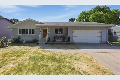 1119 9th Street N, Moorhead, MN 56560 - Photo 1