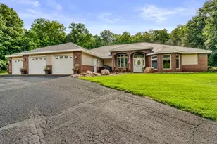 1373 Burroughs Rd, Detroit Lakes, MN 56501 - Photo 4