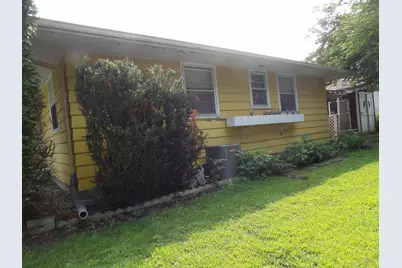 305 16th Street NW, Austin, MN 55912 - Photo 2