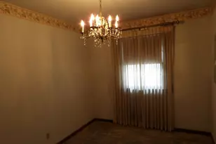 305 16th St NW, Austin, MN 55912 - Photo 6