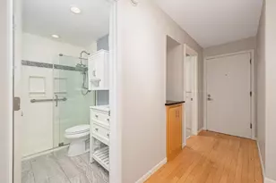 2700 W 44th St, Minneapolis, MN 55410 - Photo 18