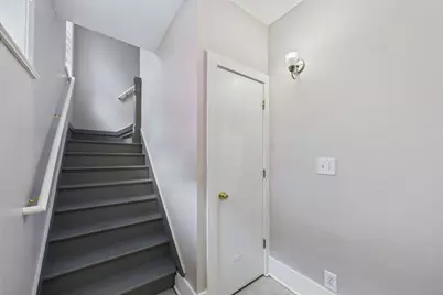 1622 Girard Avenue N, Minneapolis, MN 55411 - Photo 14