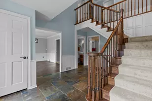 9348 Olympia Dr, Eden Prairie, MN 55347 - Photo 8