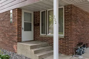 732 6th Ave S, Hopkins, MN 55343 - Photo 2