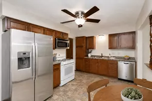 732 6th Ave S, Hopkins, MN 55343 - Photo 16