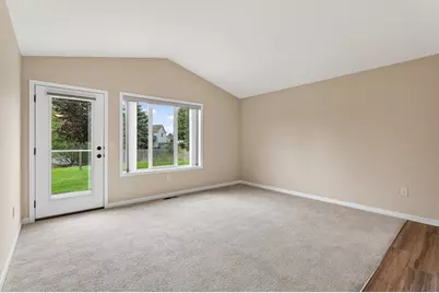 1012 Golden Way NW, Isanti, MN 55040 - Photo 10