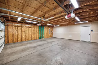 1012 Golden Way NW, Isanti, MN 55040 - Photo 4
